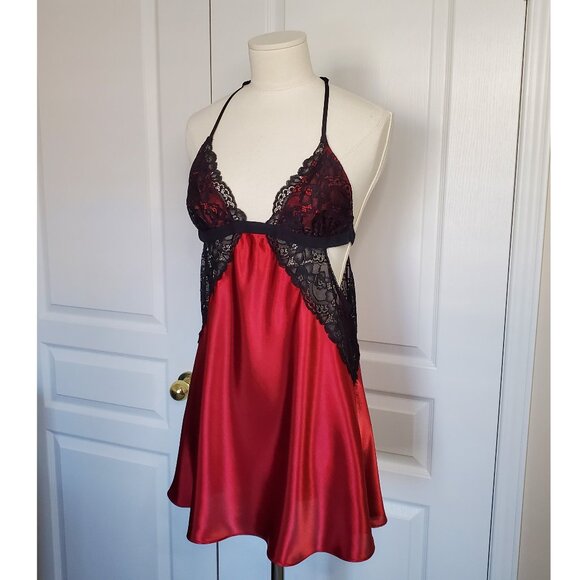 In Bloom Lace-Trim Satin Chemise in Red and Black Size S Bundle Deal - Picture 2 of 9